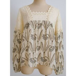 Floreat Anthropologie Womens Small cream Top Viscose Silk peasant whimsy boho
